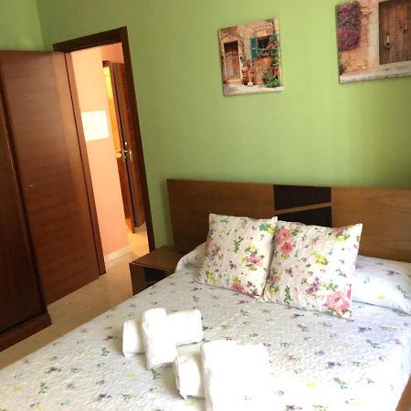 Santiaguiño 2 Apartment Padron Luaran gambar
